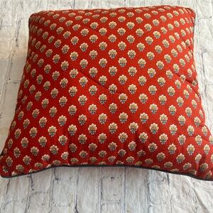 VINTAGE COUNTRY COTTAGE CORE RUST RED NAVY AND GOLDEN THROW PILLOW ACCENT